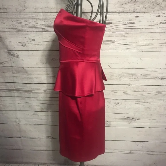 29) Max & Cleo Peplum Dress Size 6 - Picture 4 of 9